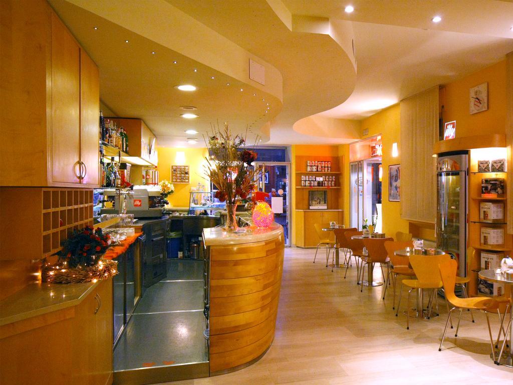 Albergo Ristorante Corsini Pavullo nel Frignano Exterior photo